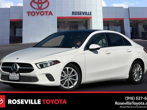 Used 2021 Mercedes-Benz A 220 image 1