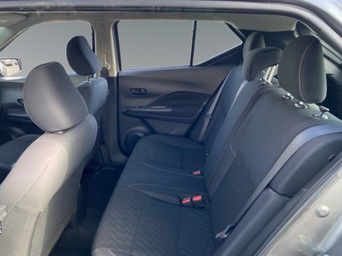 Used 2022 Nissan Kicks S w/ Interior Electronics Package FWD image 13