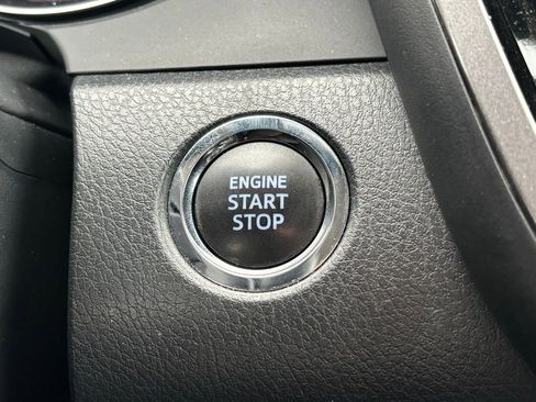 Used 2024 Toyota Camry SE image 12