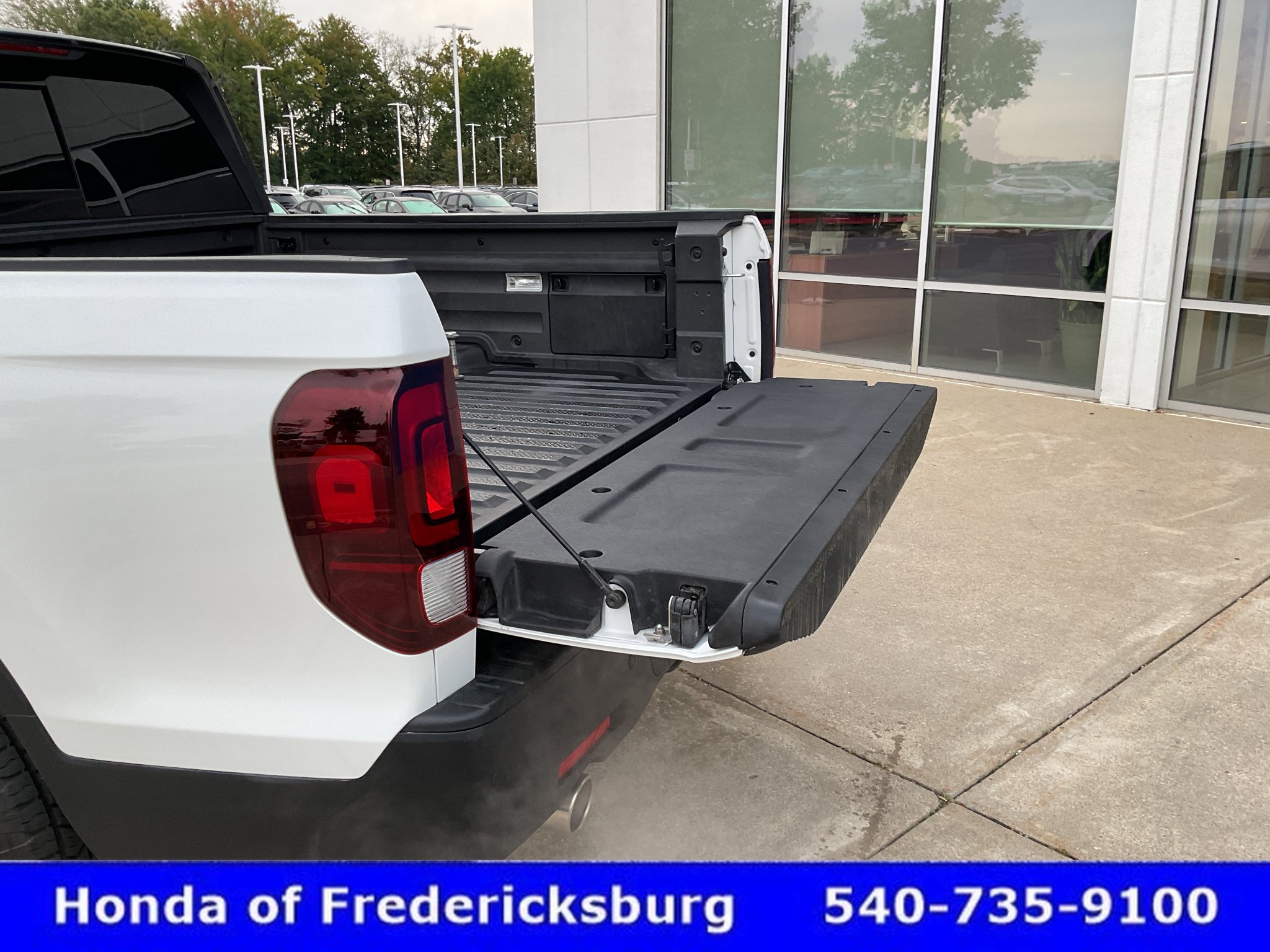 Used 2021 Honda Ridgeline Black Edition image 17