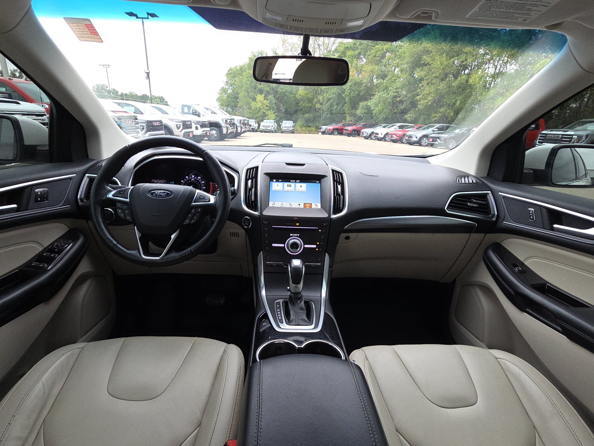 Used 2018 Ford Edge Titanium w/ Technology Package AWD/4WD image 29