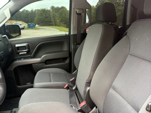 Used 2018 Chevrolet Silverado 1500 LT w/ All Star Edition AWD/4WD image 9