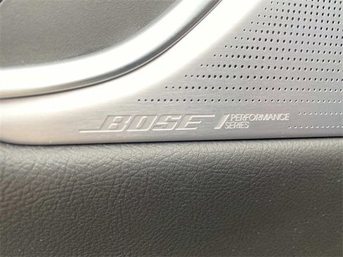 Used 2024 Cadillac XT5 Premium Luxury image 16