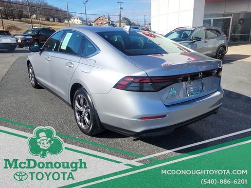 Used 2023 Honda Accord EX image 9