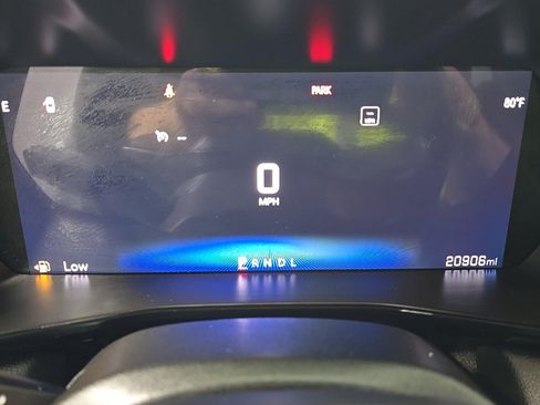 Used 2024 Chevrolet Colorado LT w/ LT Convenience Package RWD image 14