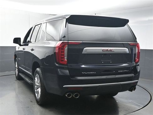 Used 2024 GMC Yukon Denali image 7