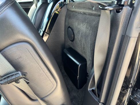 Used 2003 Chevrolet SSR w/ Preferred Equipment Group RWD image 28