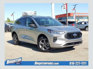 Used 2024 Ford Escape ST-Line w/ Tech Pack #1 AWD/4WD video 1