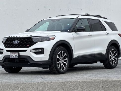 Used 2020 Ford Explorer ST image 8