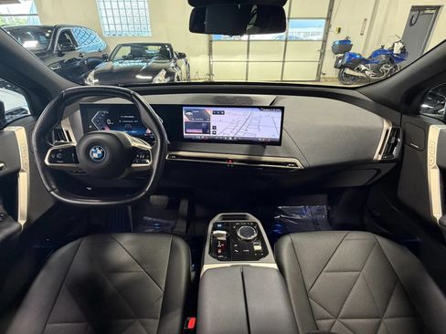 Used 2024 BMW iX xDrive50 w/ Premium Package AWD/4WD image 2