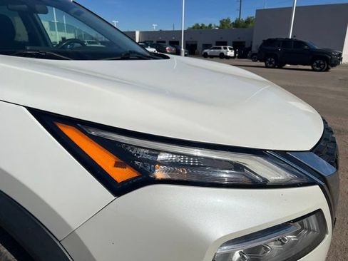 Used 2021 Nissan Rogue SV AWD/4WD image 9