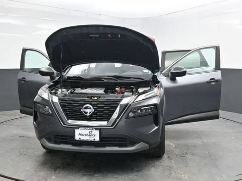 Used 2023 Nissan Rogue S AWD/4WD image 43