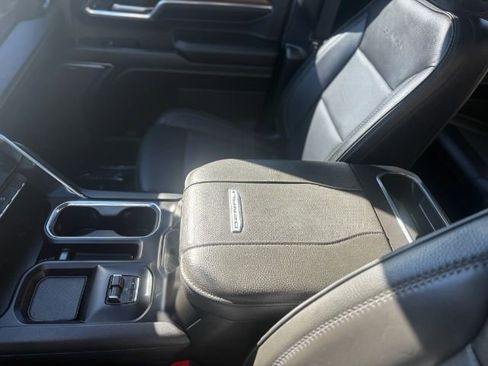 Used 2024 GMC Sierra 3500 Denali w/ Denali Reserve Package image 17