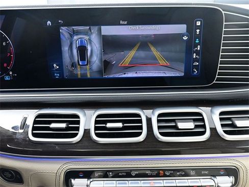 Used 2024 Mercedes-Benz GLE 350 4MATIC image 12