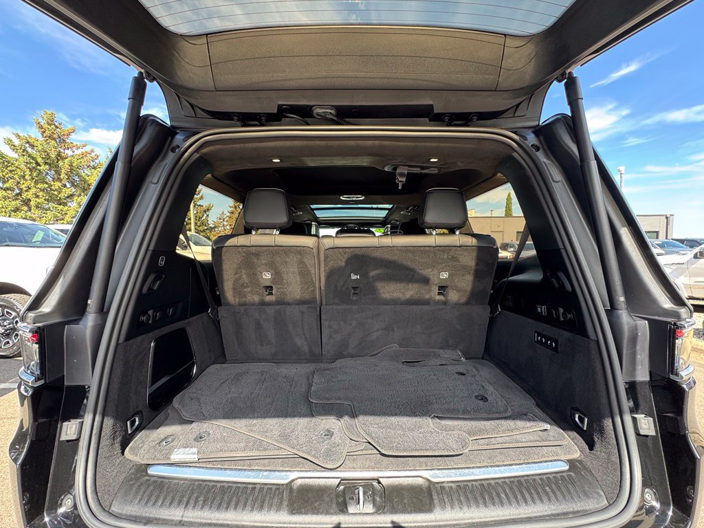 Used 2022 Jeep Grand Wagoneer Series III w/ Rear-Seat Entertainment Group AWD/4WD image 44