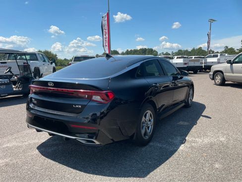 Used 2021 Kia K5 LXS FWD image 5
