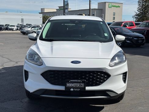 Used 2021 Ford Escape SE AWD/4WD image 2