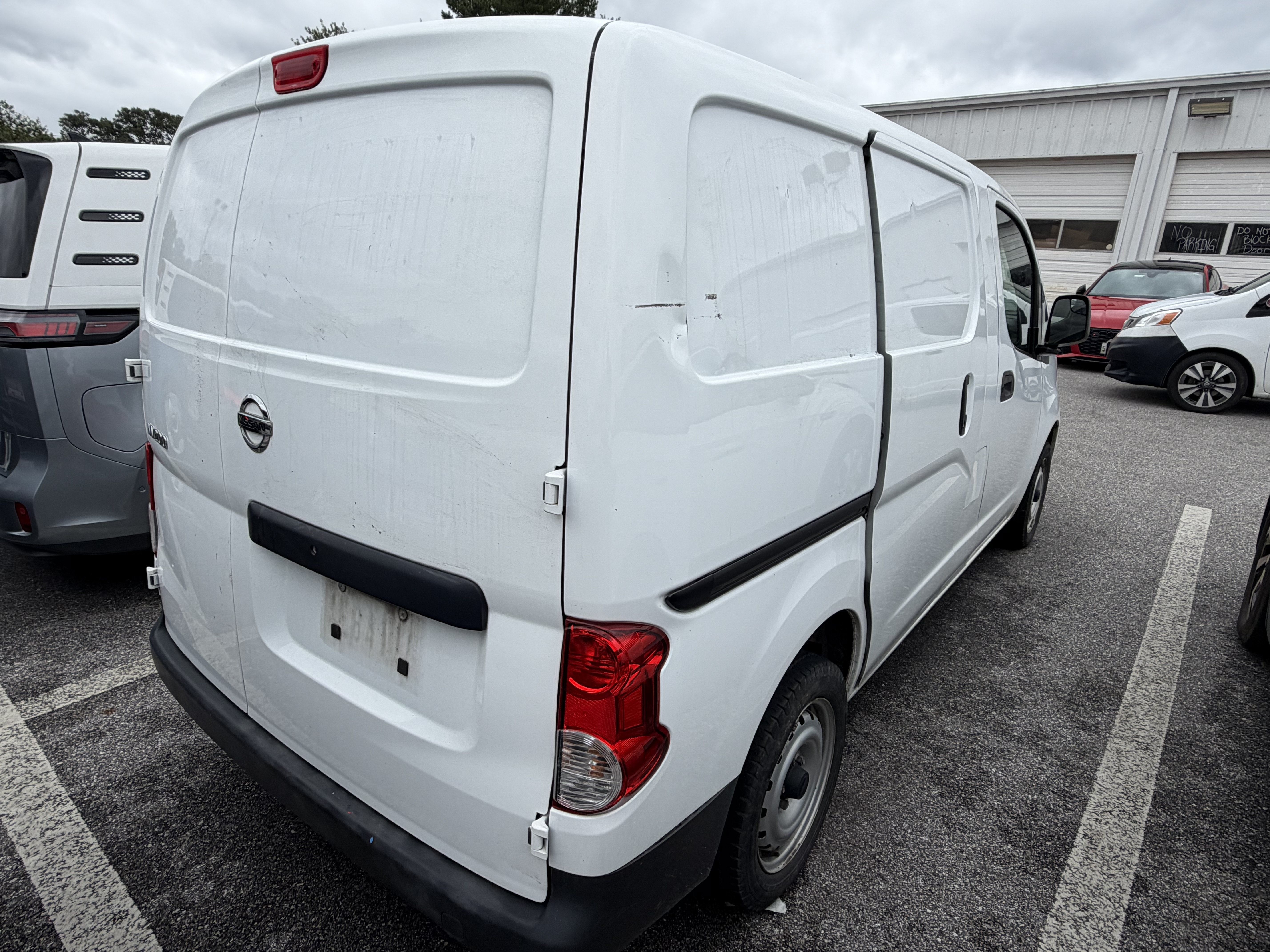 Used 2020 Nissan NV200 S FWD image 7