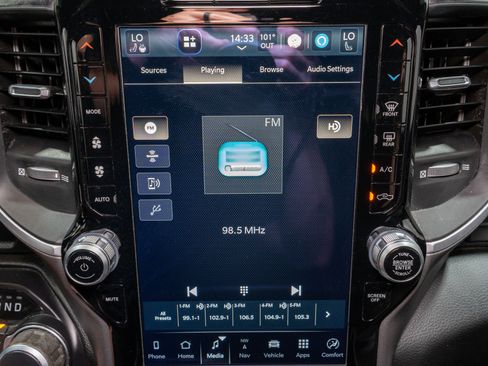 Used 2022 RAM 1500 Lone Star AWD/4WD image 18