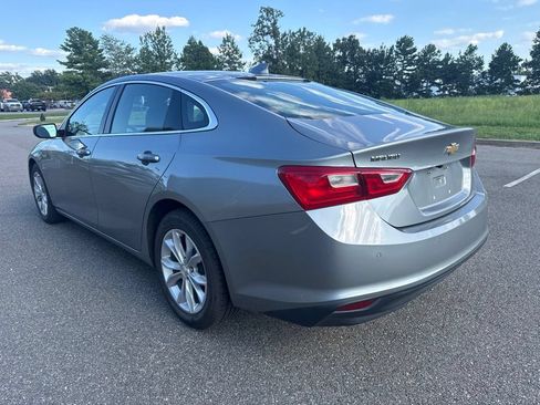 Used 2025 Chevrolet Malibu LT FWD image 5