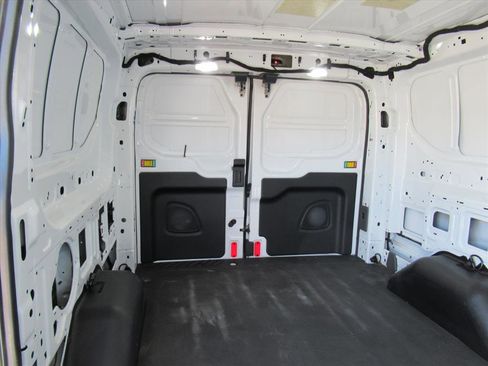 Used 2020 Ford Transit 250 Low Roof image 23