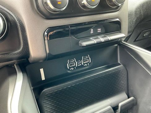Used 2021 RAM 1500 Big Horn AWD/4WD image 24