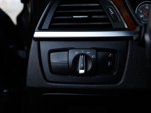 Used 2015 BMW M3 image 51