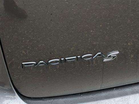 Certified 2019 Chrysler Pacifica Limited w/ S Appearance Package image 20