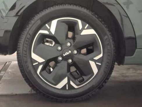 Used 2023 Kia Niro Wind FWD image 11