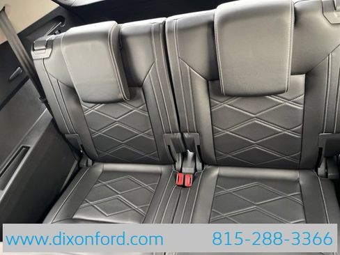 Used 2024 Volkswagen Atlas SE image 22