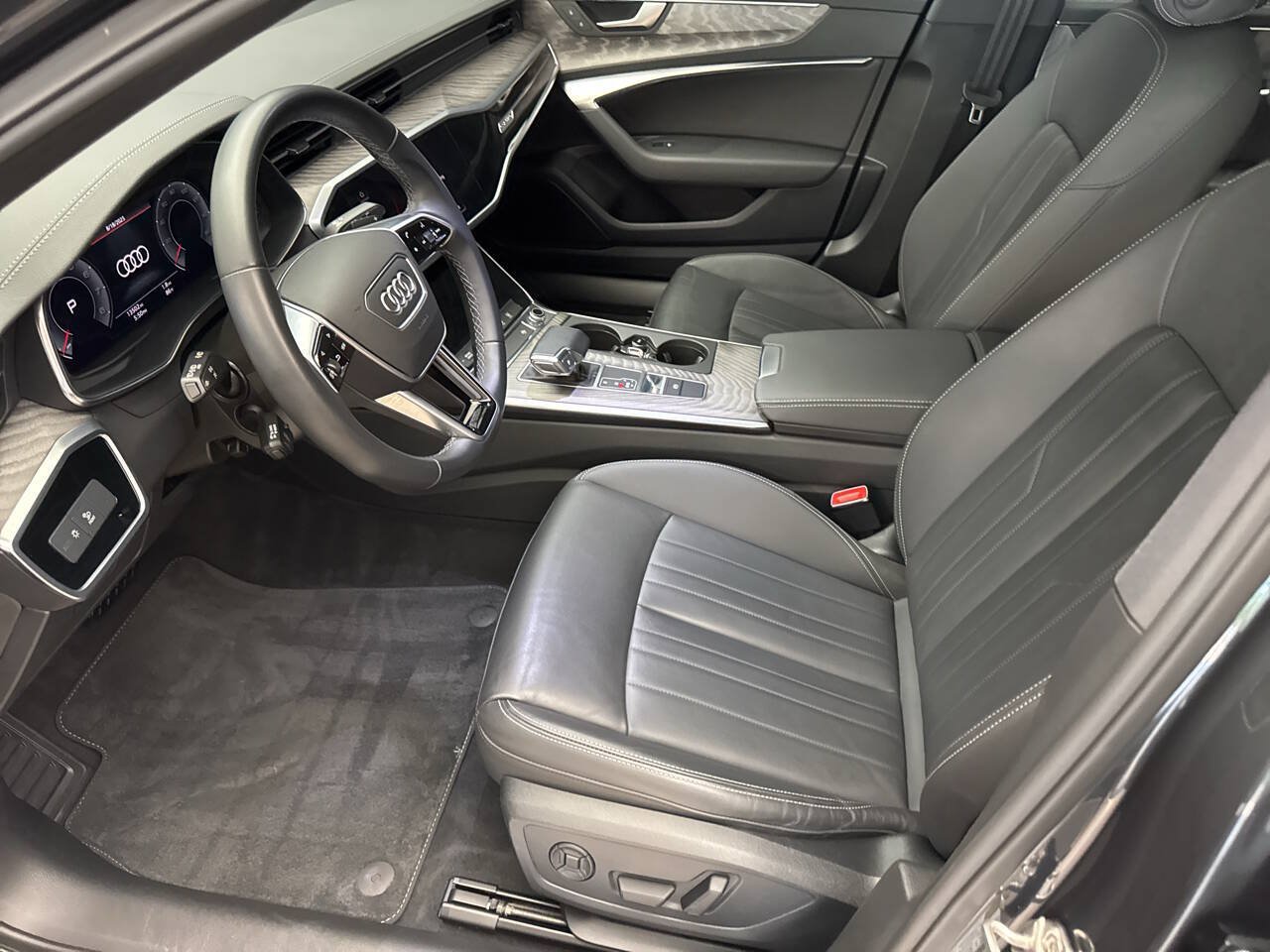 Used 2024 Audi A6 2.0T Premium w/ Convenience Package AWD/4WD image 16