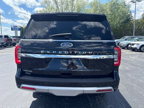 Used 2023 Ford Expedition Limited AWD/4WD image 5