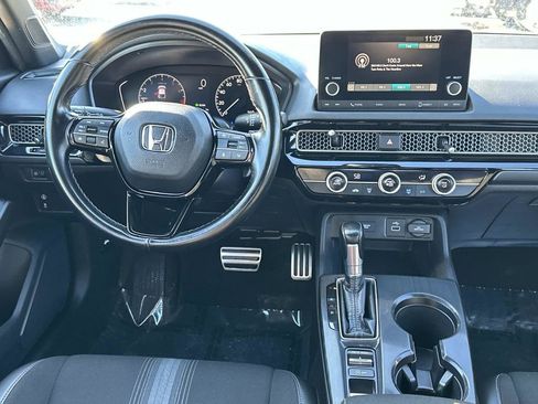 Used 2022 Honda Civic Sport image 11