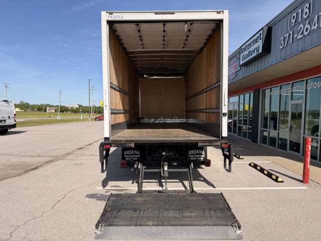 Used 2023 Ford F650 2WD Regular Cab Super Duty image 12