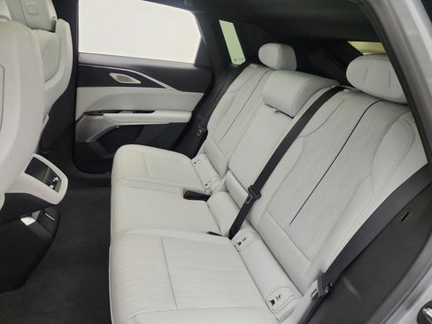 Used 2024 Cadillac Lyriq Luxury RWD image 16