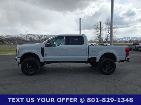 New 2025 Ford F250 Lariat w/ Lariat Ultimate Package AWD/4WD image 7