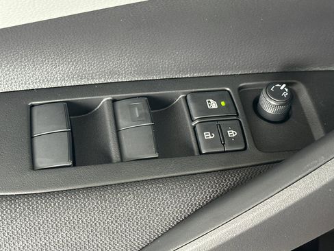 New 2026 Toyota Corolla SE image 12