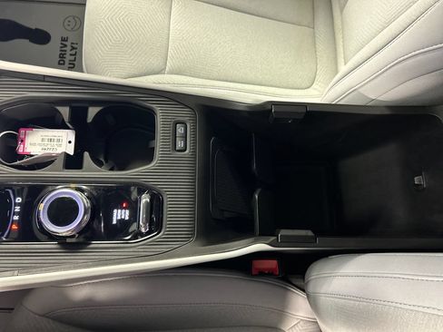 New 2026 Jeep Cherokee Laredo AWD/4WD image 19