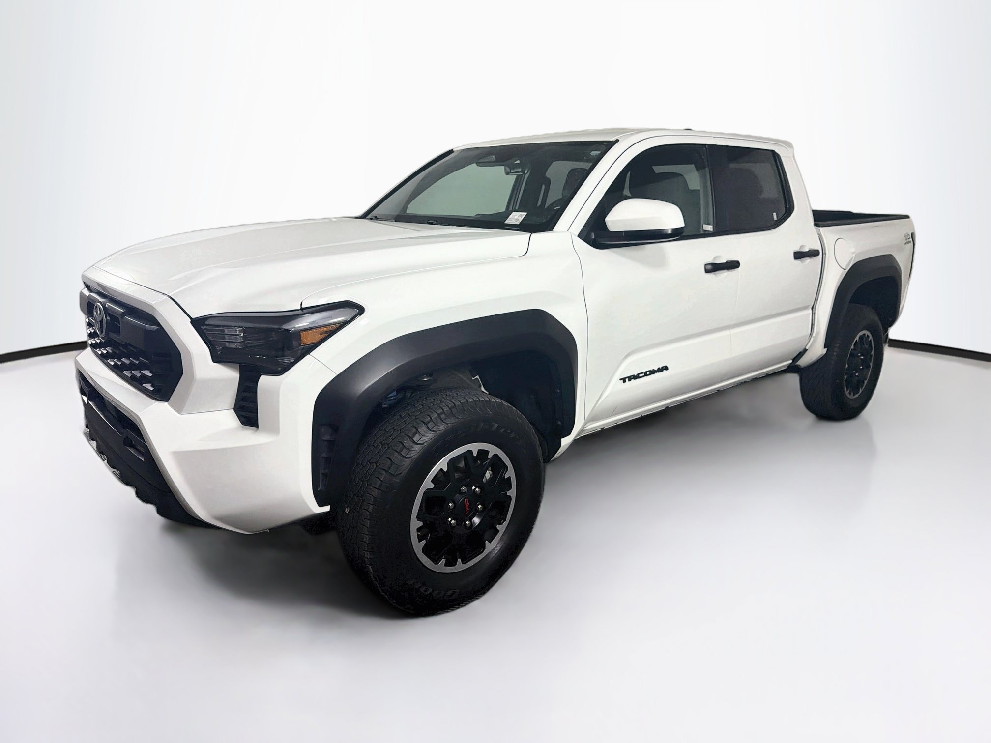 Used 2024 Toyota Tacoma TRD Off-Road AWD/4WD image 3