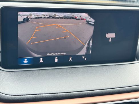 Used 2023 Acura MDX SH-AWD w/ Technology Package image 35