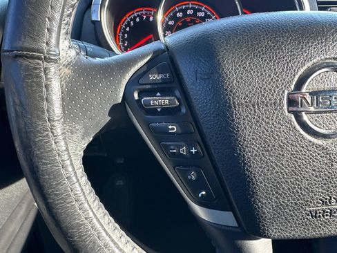 Used 2010 Nissan Murano LE w/ Navigation Pkg image 23