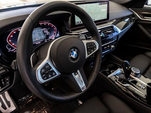 Certified 2023 BMW 540i w/ M Sport Package image 17