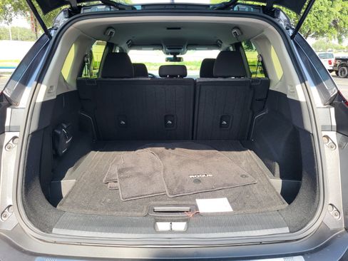 Used 2023 Nissan Rogue SV FWD image 33