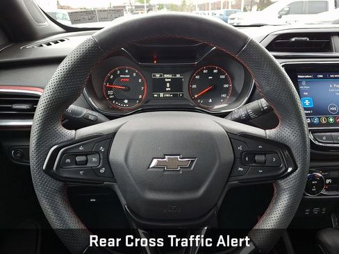 Used 2023 Chevrolet TrailBlazer RS w/ Convenience Package image 22