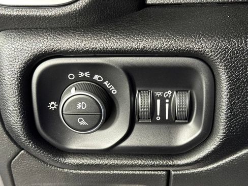Certified 2026 RAM 1500 Laramie AWD/4WD image 31