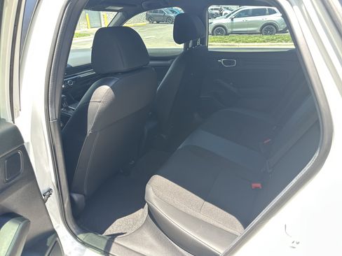 Used 2025 Honda Civic Sport image 31