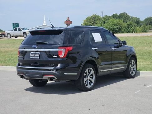 Used 2019 Ford Explorer Limited w/ Ford Safe & Smart Package AWD/4WD image 7