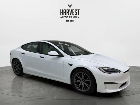 Used 2022 Tesla Model S Plaid AWD/4WD image 9