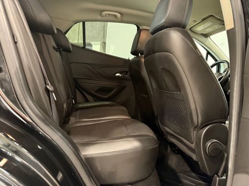 Used 2018 Buick Encore FWD image 22