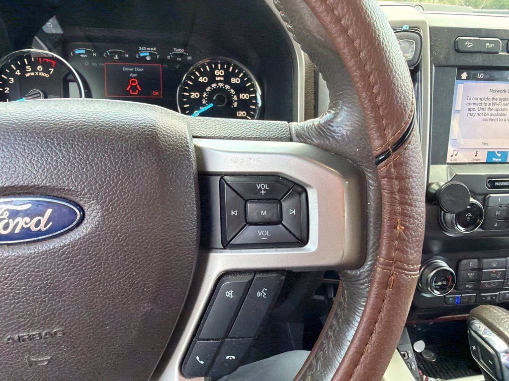 Used 2019 Ford F150 King Ranch w/ Equipment Group 601A Luxury AWD/4WD image 4
